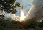Décollage de la fusée Ariane 5. 12/2004