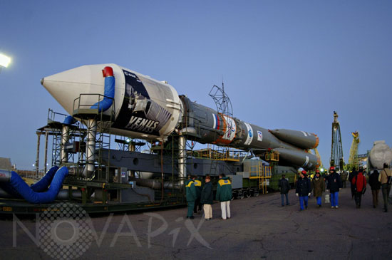 Transfer of the fully integrated Soyuz FG-Fregat vehicle