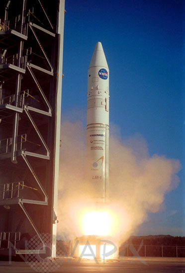 Rocket Athena I launch. 09/2001.