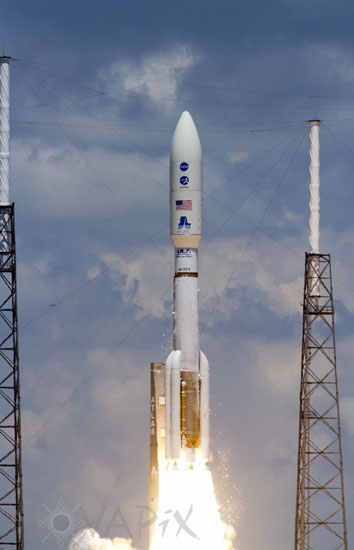 Lancement de la sonde Juno par une fusée Atlas V 08/2011