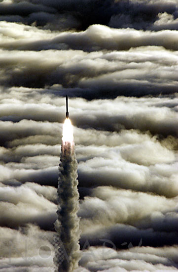 Delta II rocket lift-off. 01/2003