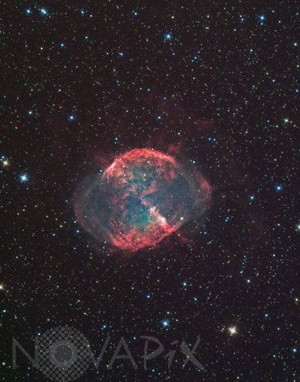Nébuleuse planétaire Dumbbell (M27) dans le Petit Renard