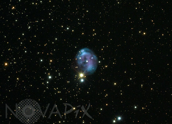 Nébuleuse planétaire NGC 7008 dans le Cygne