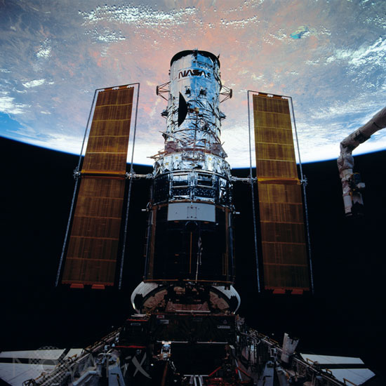 Télescope spatial Hubble: 1e mission d'entretien 12/1993