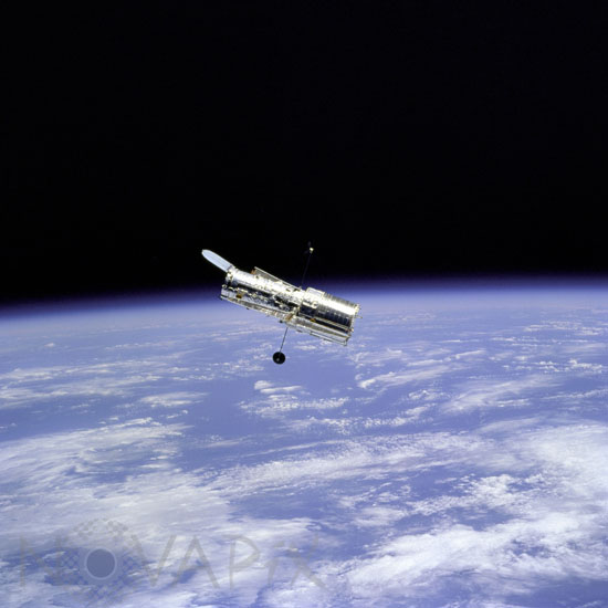 Hubble space telescope: second repair mission 02/1997