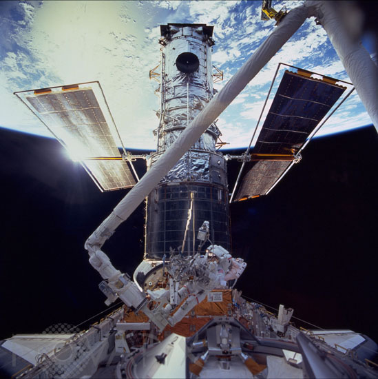 Télescope spatial Hubble: 3e mission d'entretien 12/1999