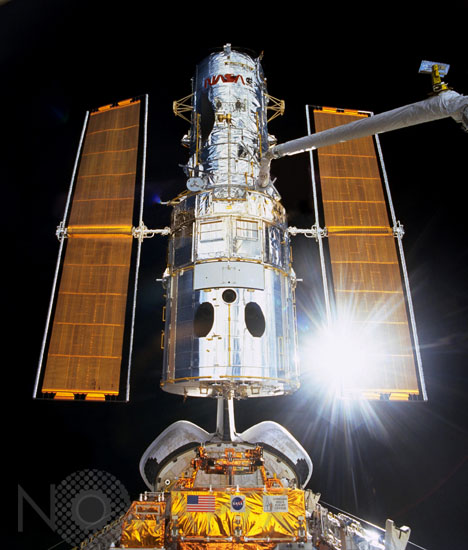 Hubble space telescope: third repair mission 12/1999