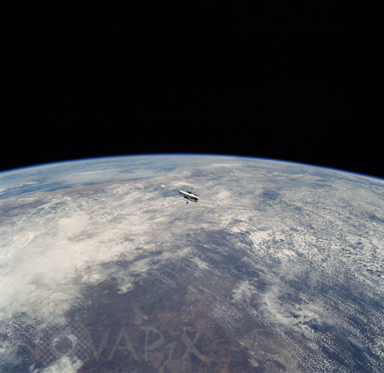 Télescope spatial Hubble: fin de la 4e mission d'entretien. 03/2002