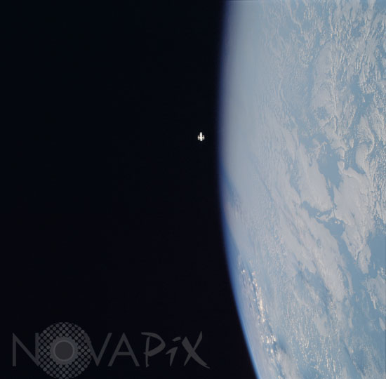 Télescope spatial Hubble: fin de la 4e mission d'entretien. 03/2002