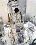 Le télescope spatial Hubble avant son lancement